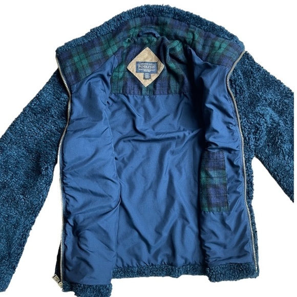 Pendleton  Women’s Fuzzy Sherpa Zip Jacket - Picture 4 of 5
